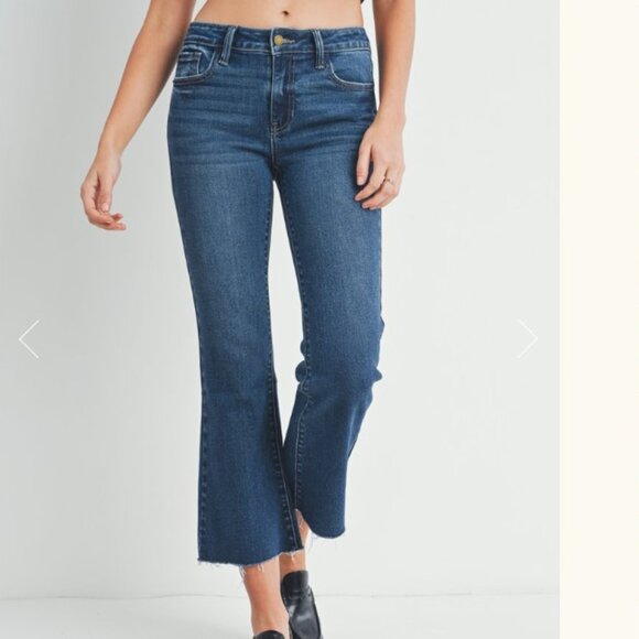 NEW! Just USA Jeans - Stretchy Cropped Flare Jean - Size 14 - Picture 4 of 5